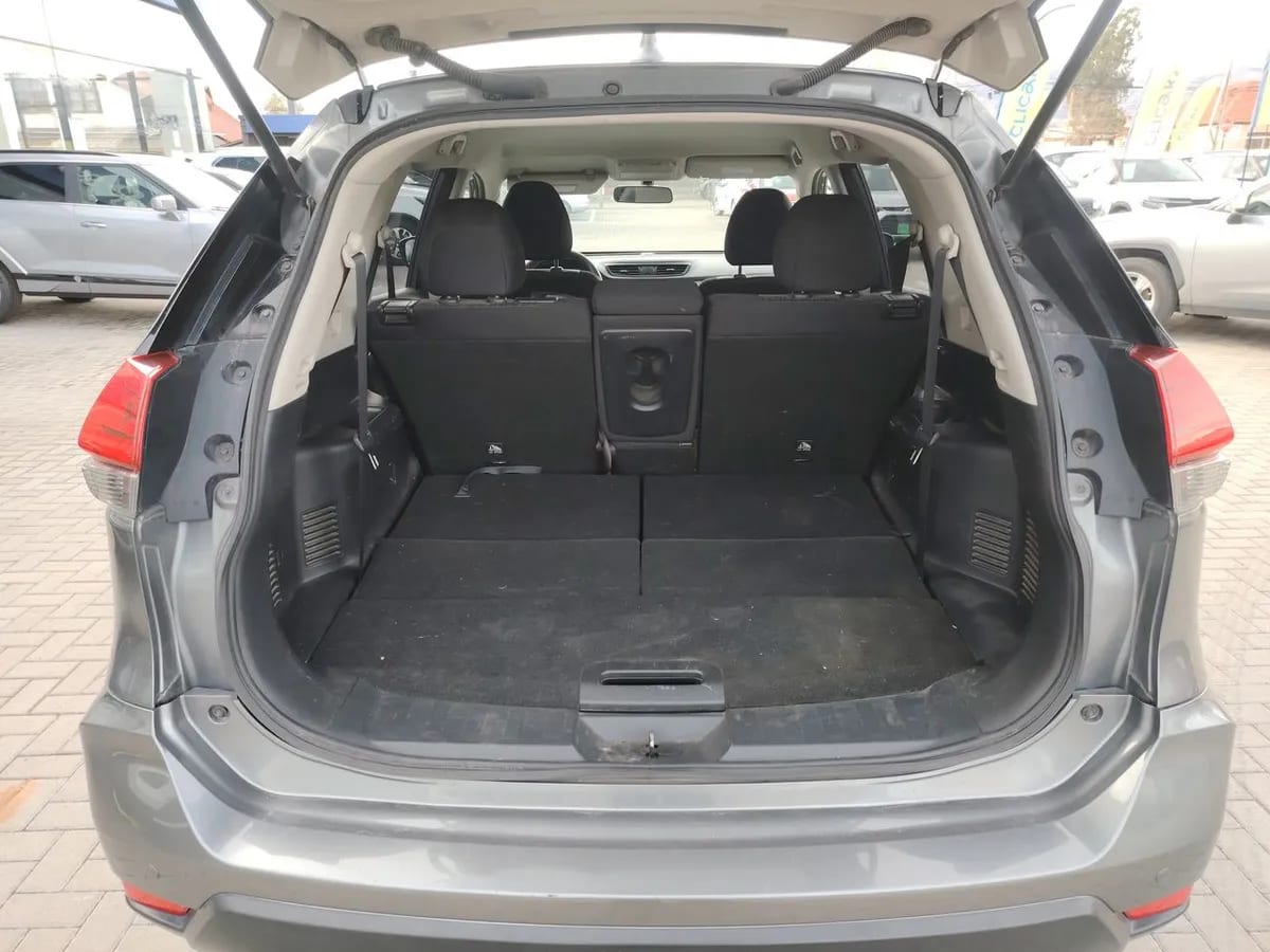 Nissan X-Trail 2.5 Sense 4x2 Cvt At 5p año 2018