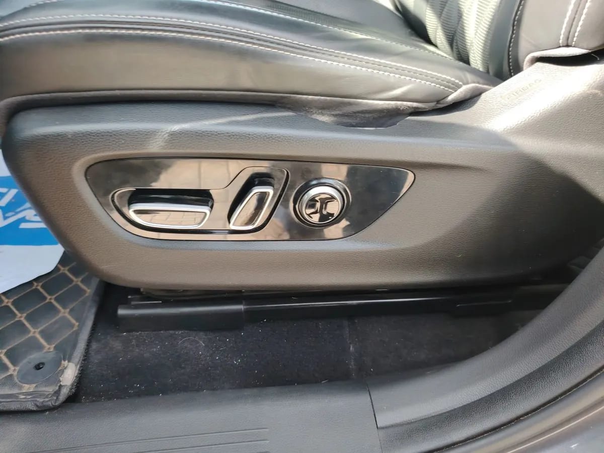 GAC Gs8 2.0t Gt 2wd At 5p año 2025