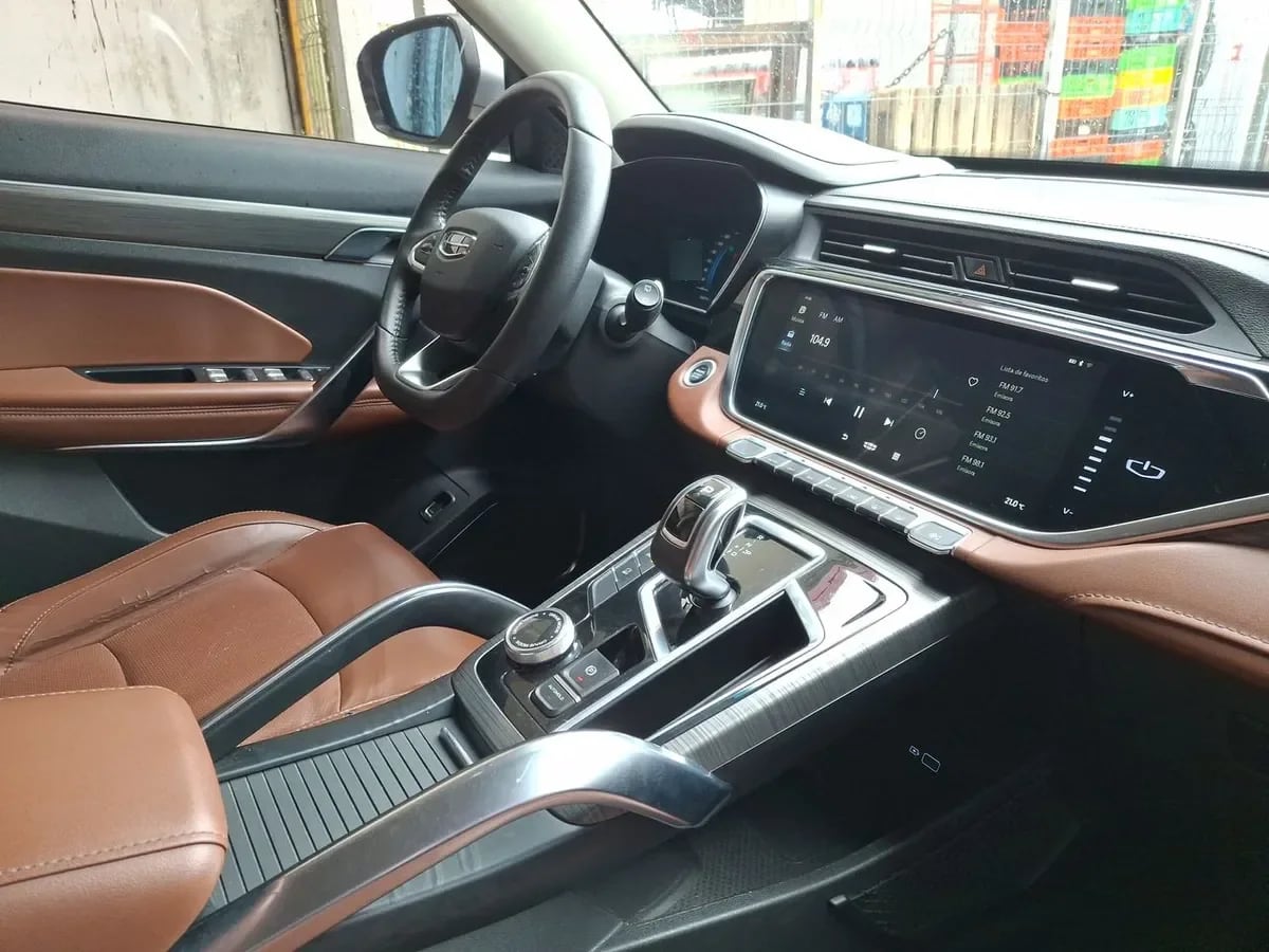 Geely Azkarra 1.5t Luxury 4x4 Dct 7at 5p año 2023