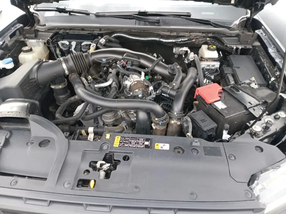 Ford Ranger 3.0t Raptor 4x4 Dob. Cab. At 4p año 2025