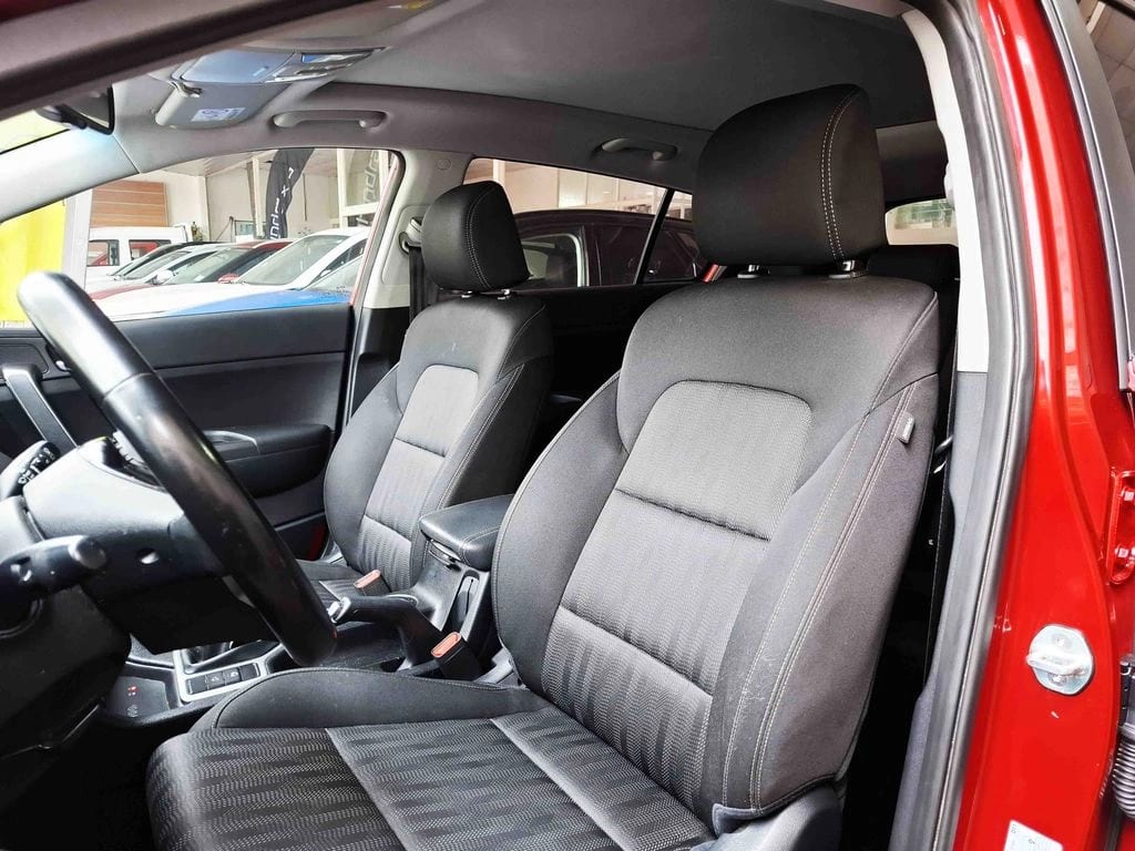 Kia Sportage 2.0 Lx 2wd Special Pack 6mt 5p año 2020