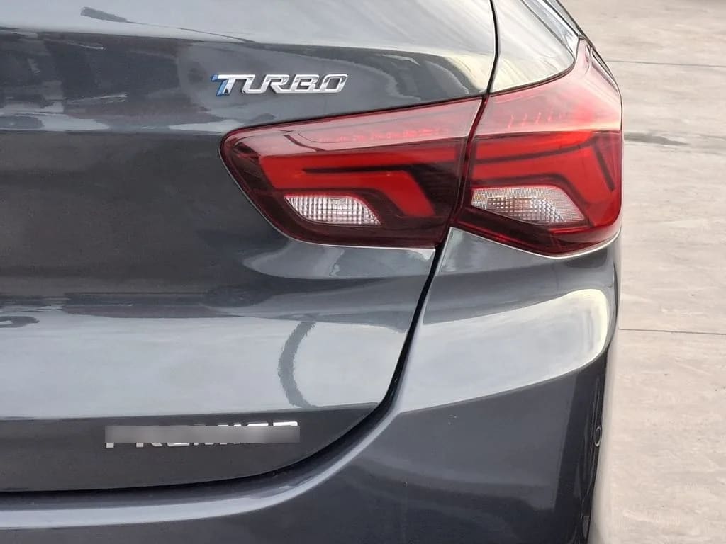 Chevrolet Onix 1.0 Sedan Ltz Mt año 2025