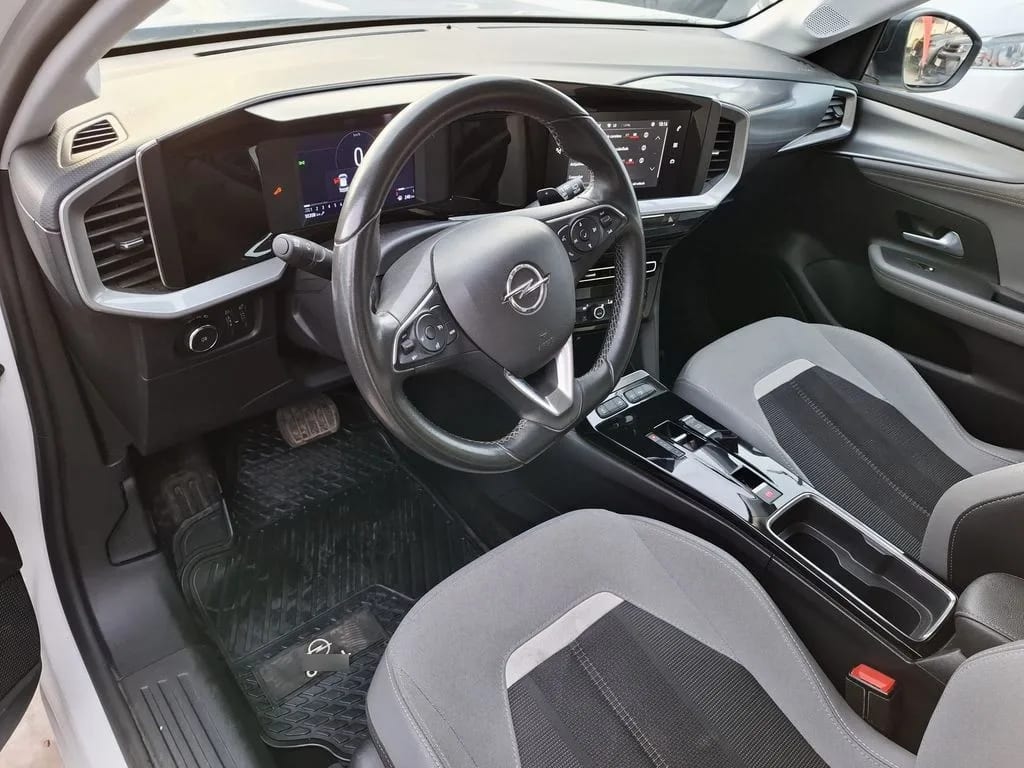 Opel Mokka 1.2t Aut año 2023
