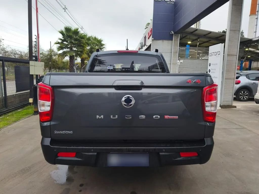 Ssangyong Grand Musso Limited 2.2 At 4x4 Dsl año 2025