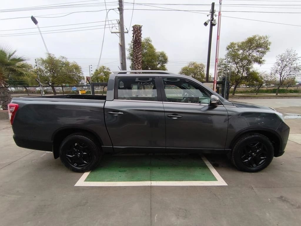 Ssangyong Grand Musso Limited 2.2 At 4x4 Dsl año 2025