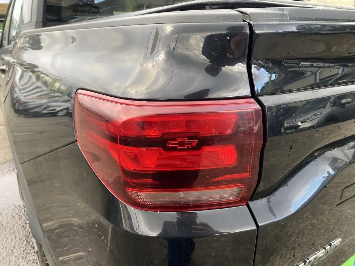 Chevrolet Montana 1.2t Lt R 4x2 Mt 4p año 2024