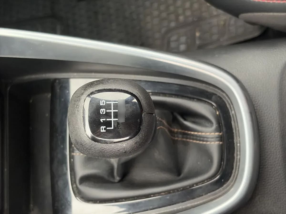 Chevrolet Groove 1.5 Premier 4x2 Mt 5p año 2023