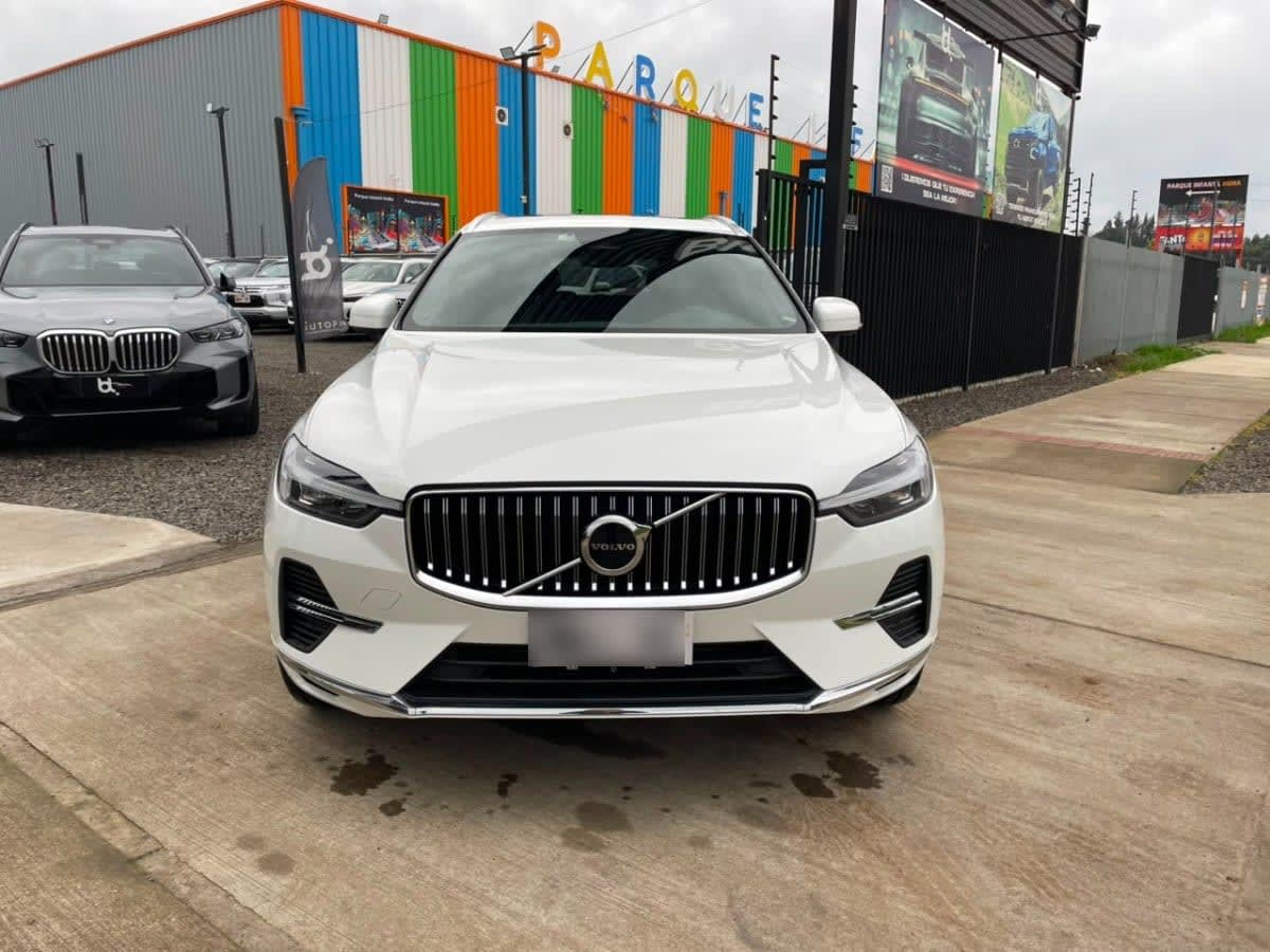 Volvo Xc60 T8 Recharge 4x4 año 2024
