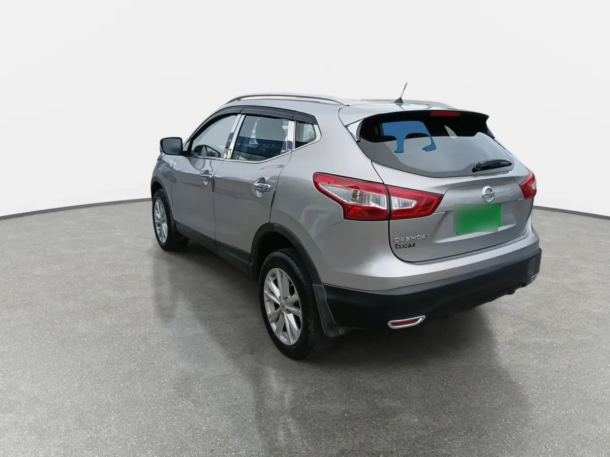 Nissan Qashqai 2.0 Sense 4x2 Mt 5p año 2017