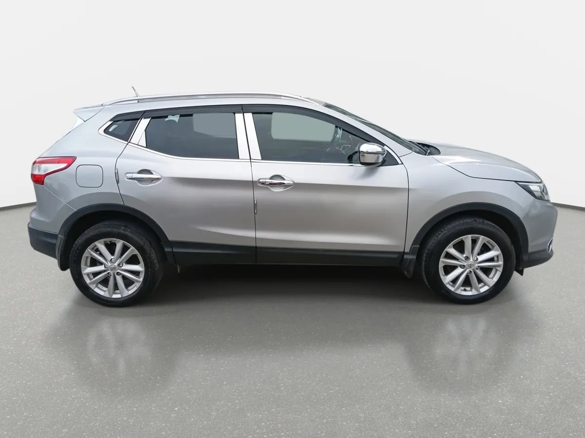 Nissan Qashqai 2.0 Sense 4x2 Mt 5p año 2017