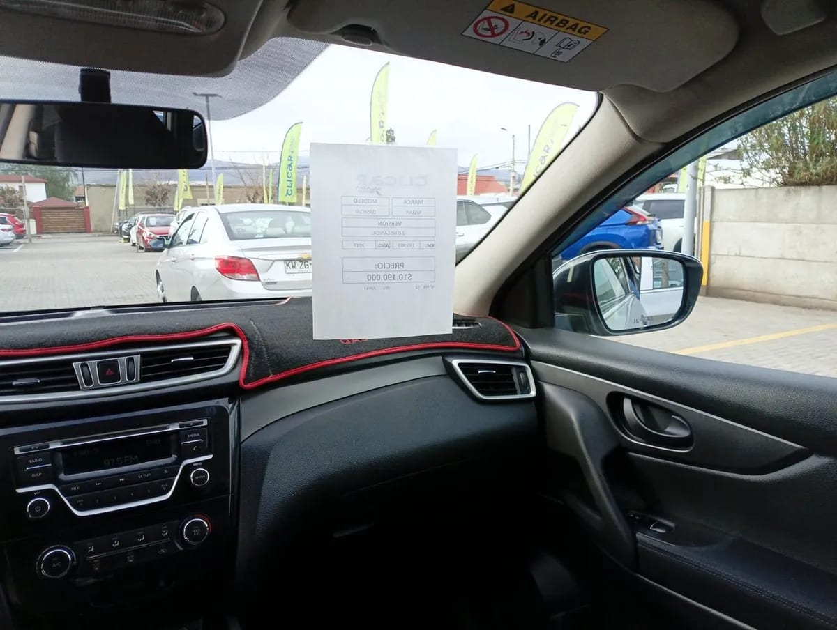 Nissan Qashqai 2.0 Sense 4x2 Mt 5p año 2017
