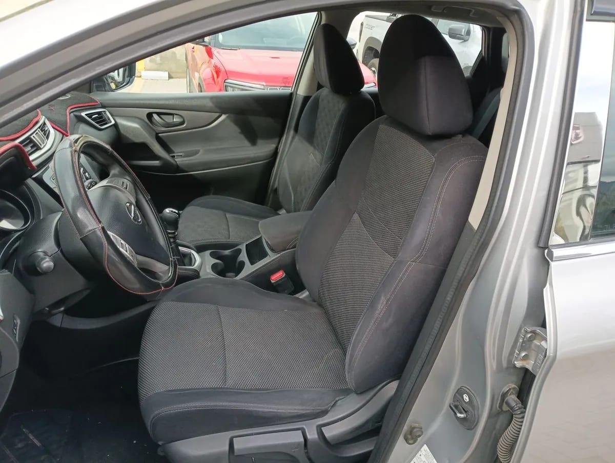 Nissan Qashqai 2.0 Sense 4x2 Mt 5p año 2017