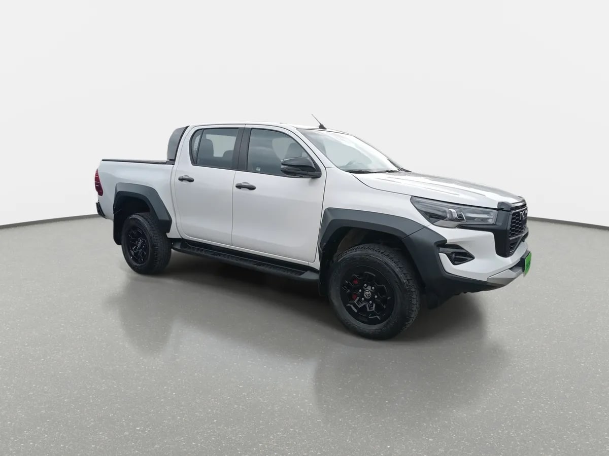 Toyota Hilux 2.8 Gr-S Diesel 4x4 Dob. Cab. At 4p año 2024