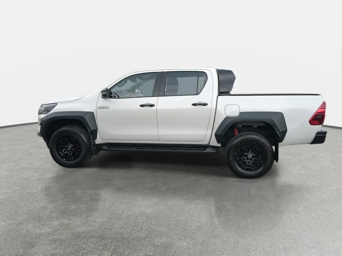Toyota Hilux 2.8 Gr-S Diesel 4x4 Dob. Cab. At 4p año 2024