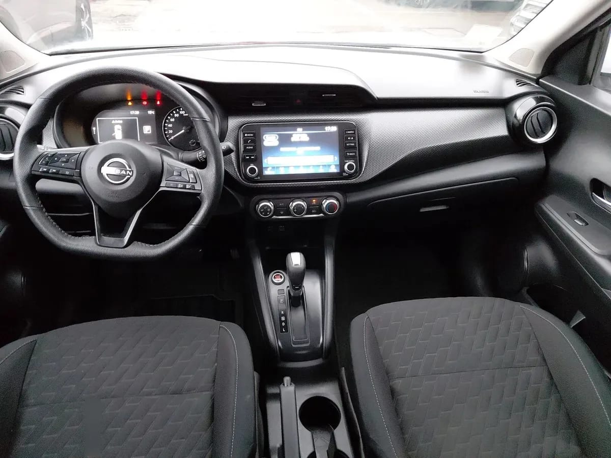 Nissan Kicks 1.6 Advance 4x2 Cvt At 5p año 2025