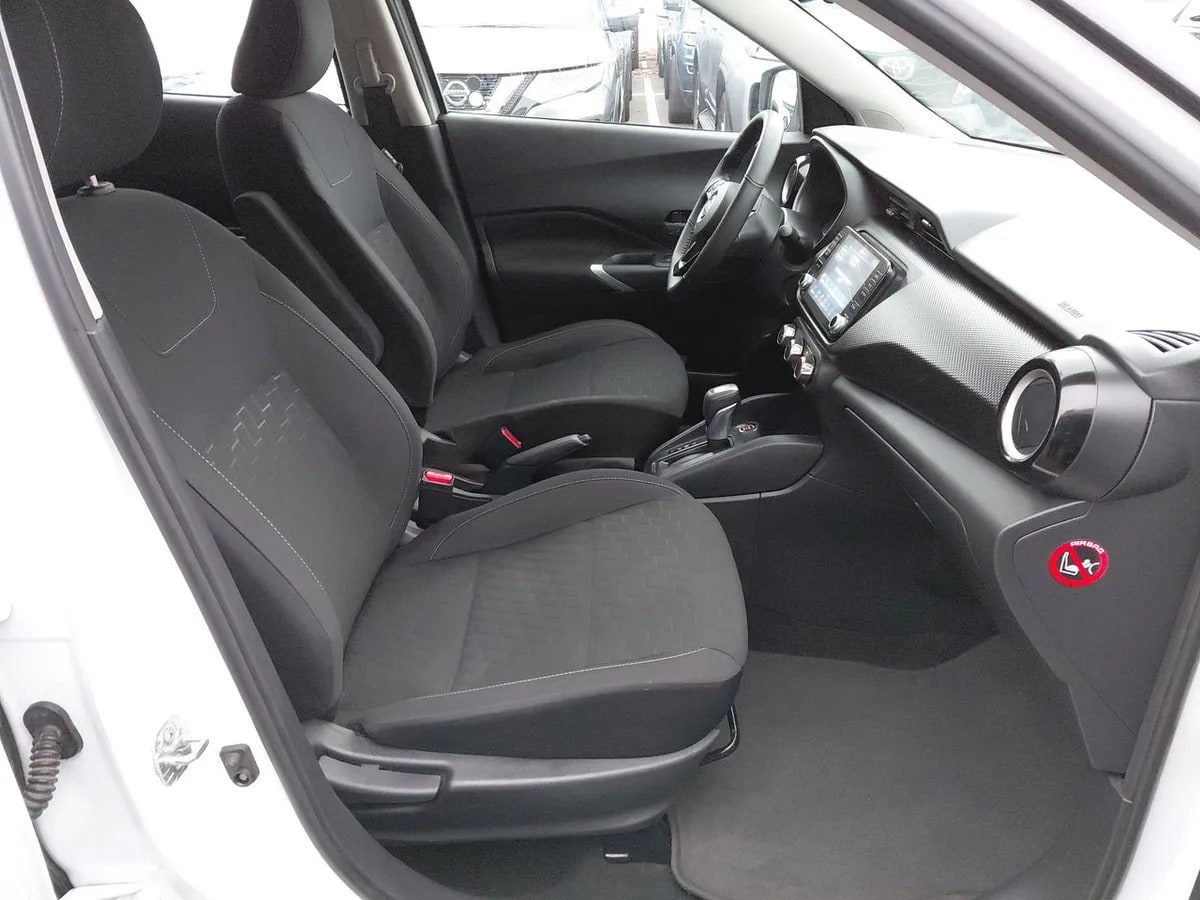 Nissan Kicks 1.6 Advance 4x2 Cvt At 5p año 2025
