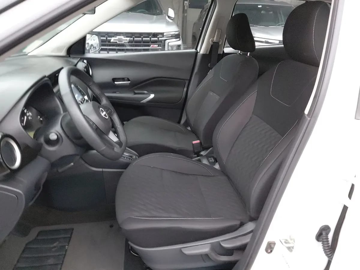 Nissan Kicks 1.6 Advance 4x2 Cvt At 5p año 2025