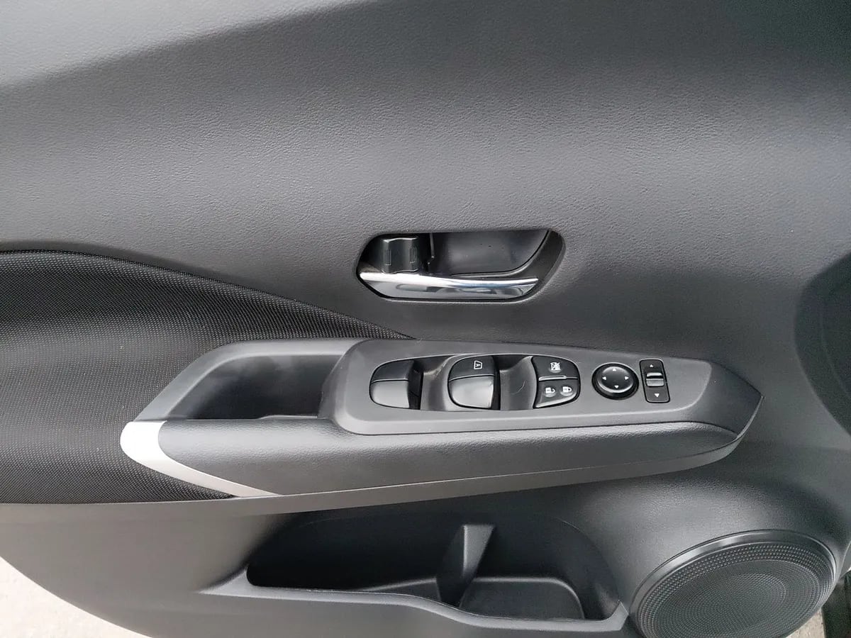 Nissan Kicks 1.6 Advance 4x2 Cvt At 5p año 2025