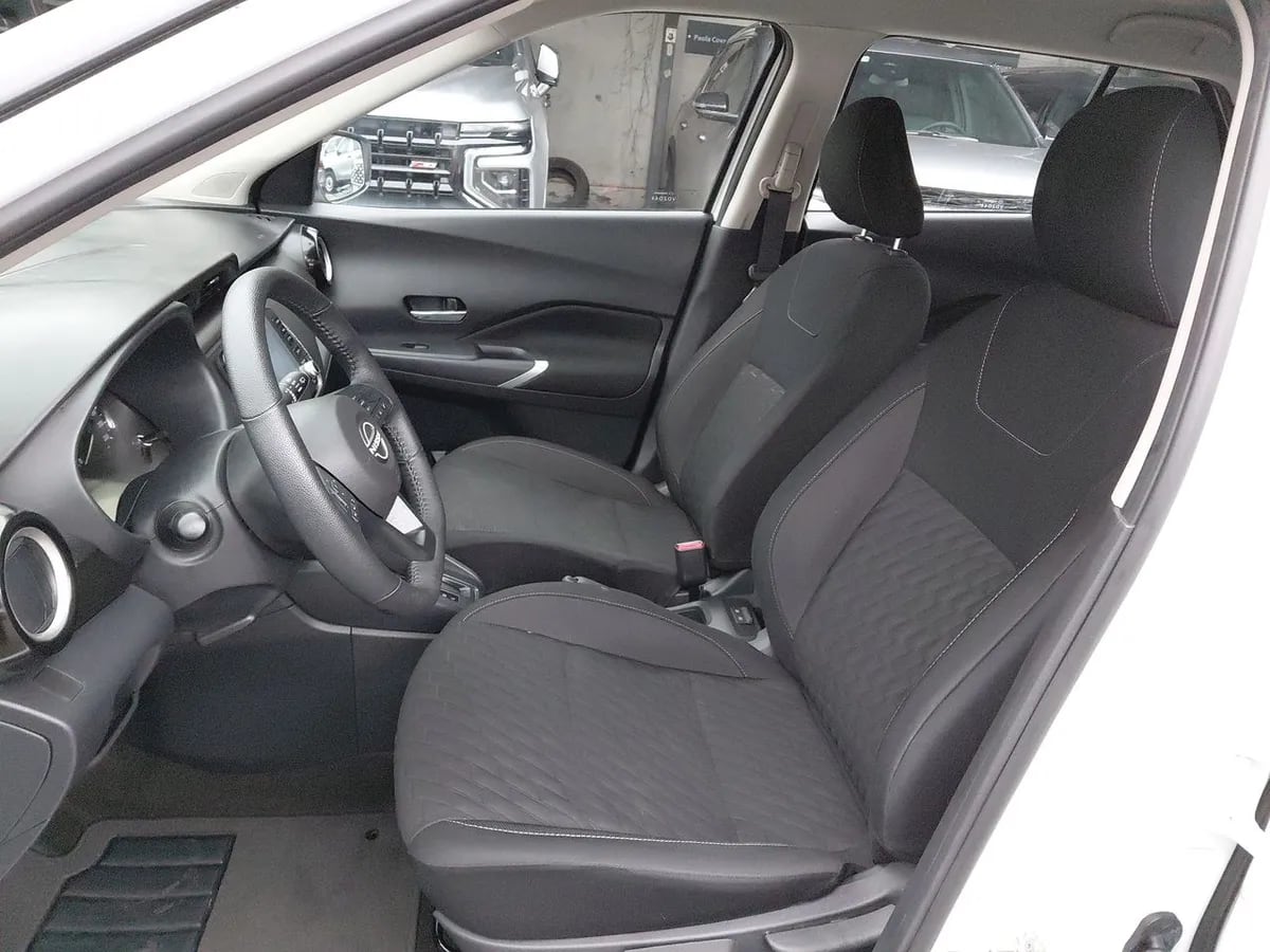 Nissan Kicks 1.6 Advance 4x2 Cvt At 5p año 2025