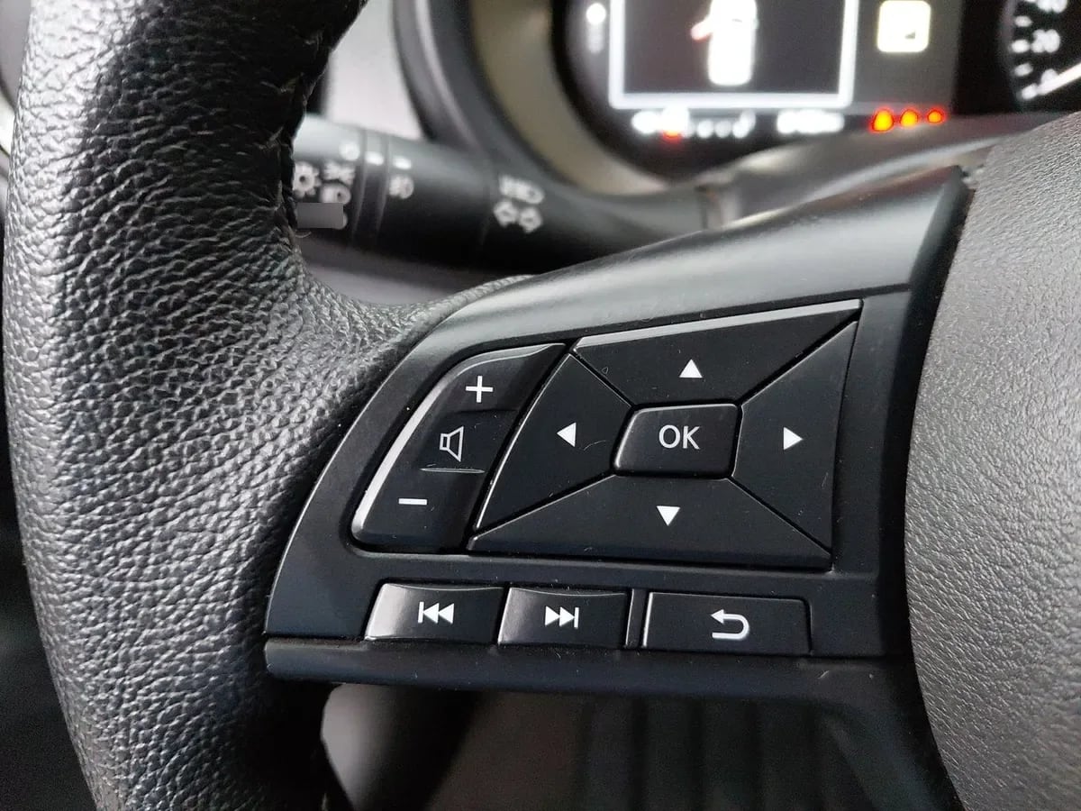 Nissan Kicks 1.6 Advance 4x2 Cvt At 5p año 2025