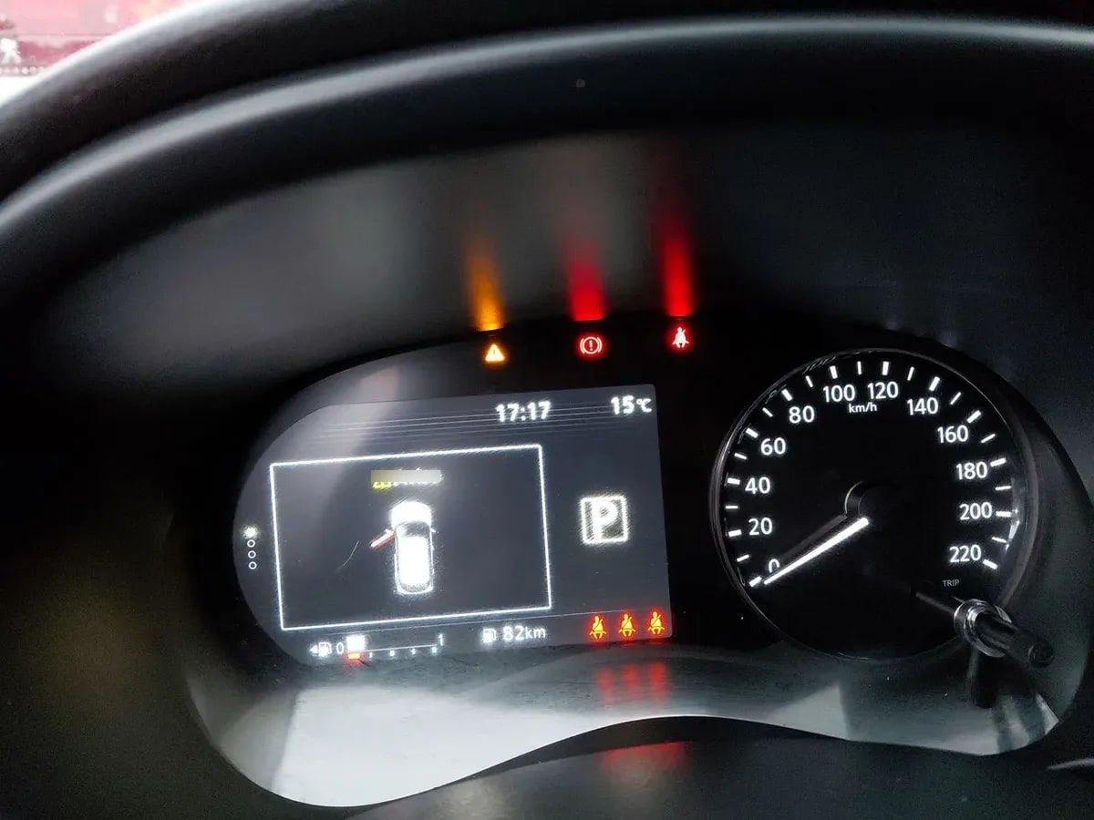 Nissan Kicks 1.6 Advance 4x2 Cvt At 5p año 2025