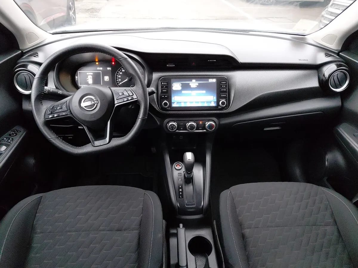 Nissan Kicks 1.6 Advance 4x2 Cvt At 5p año 2025