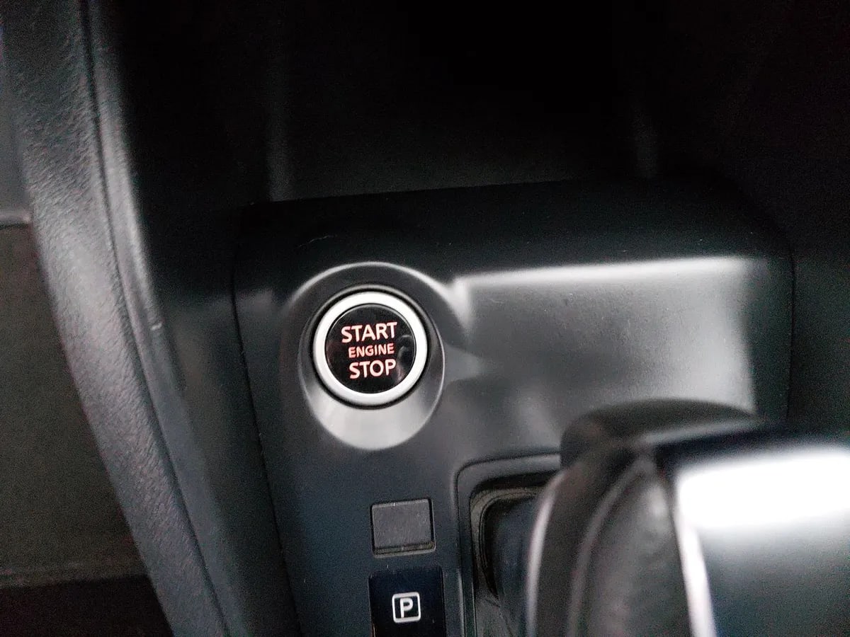 Nissan Kicks 1.6 Advance 4x2 Cvt At 5p año 2025