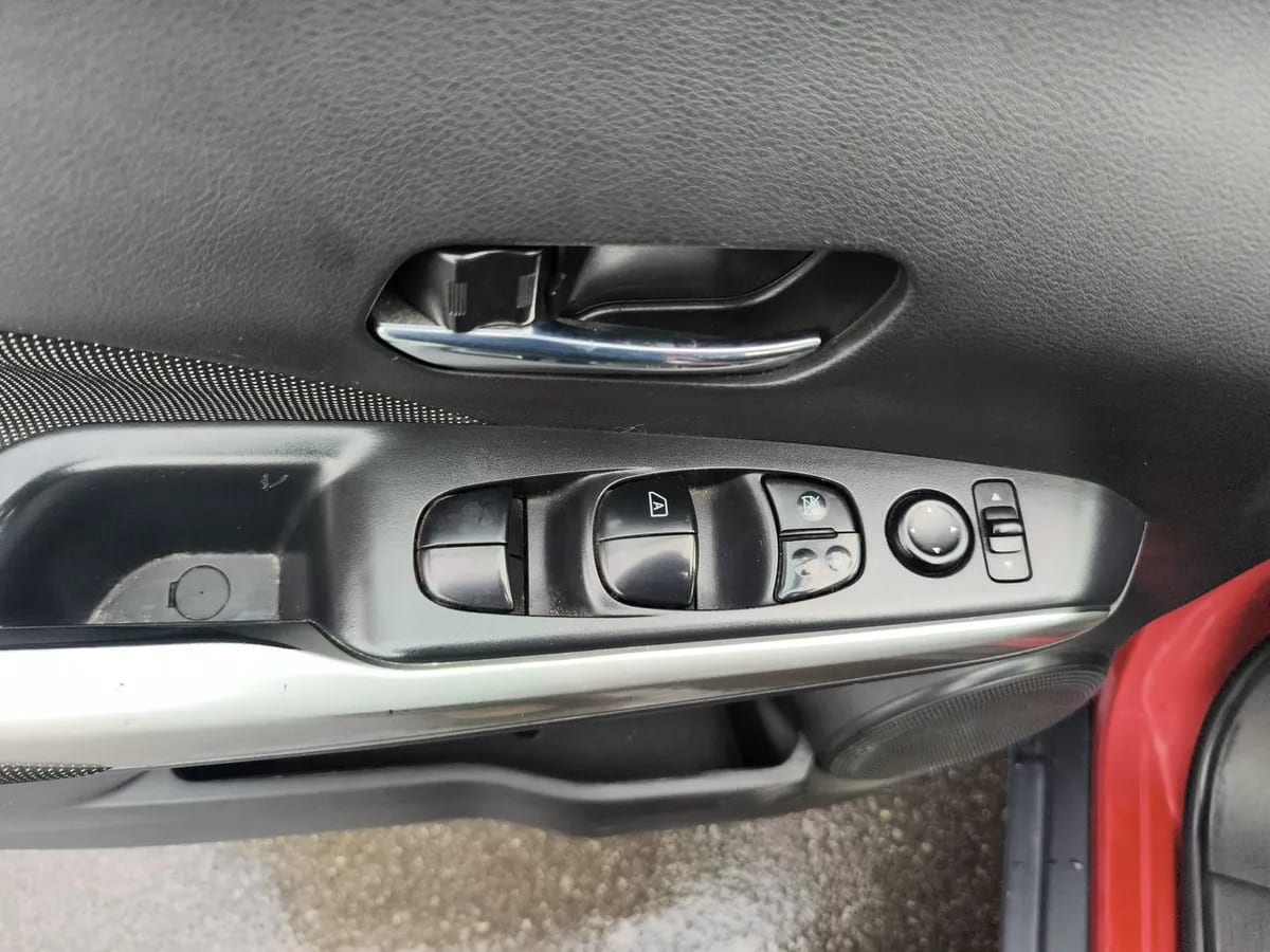 Nissan Kicks 1.6 Sense 4x2 Mt 5p año 2021