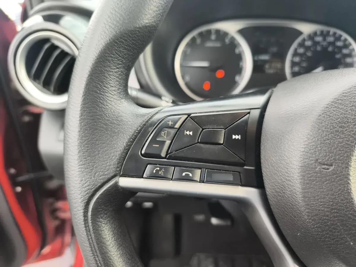 Nissan Kicks 1.6 Sense 4x2 Mt 5p año 2021
