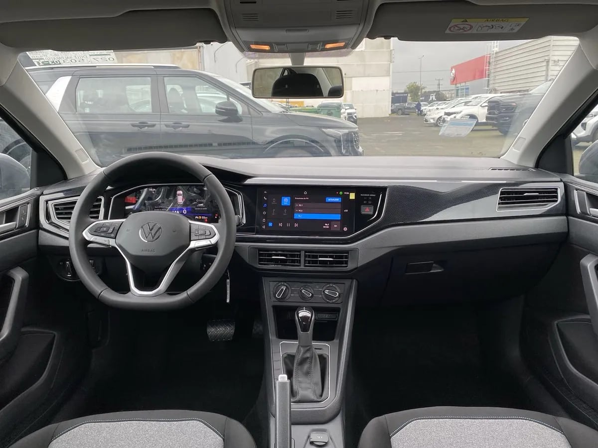 Volkswagen Virtus 1.0 Tsi Comfortline Plus 4x2 At 4p año 2026
