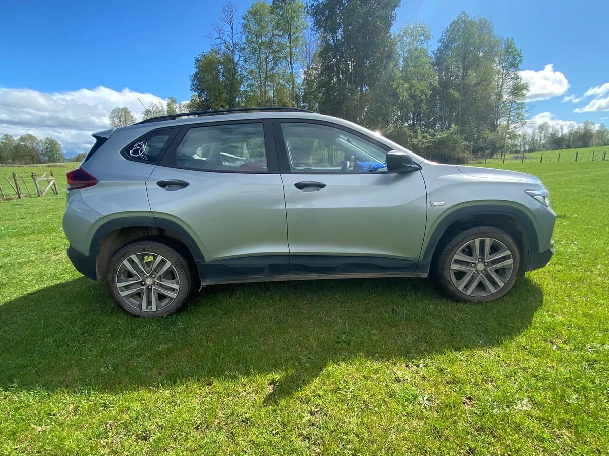 CHEVROLET TRACKER 1.2 Ltz P Mt año 2024