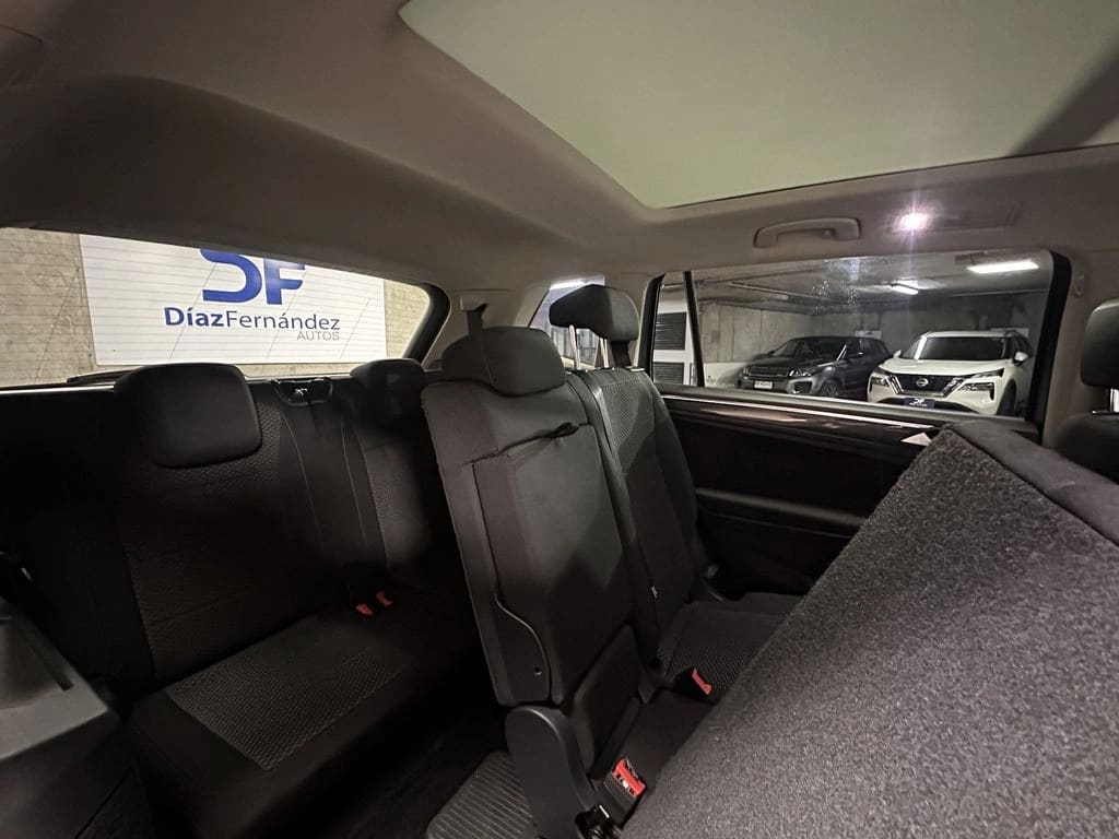 Volkswagen Tiguan Comfortline año 2022