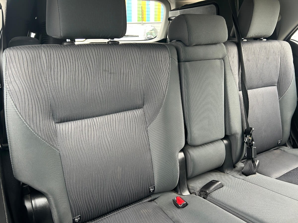 Toyota Fortuner Srv 2.7 Aut año 2022