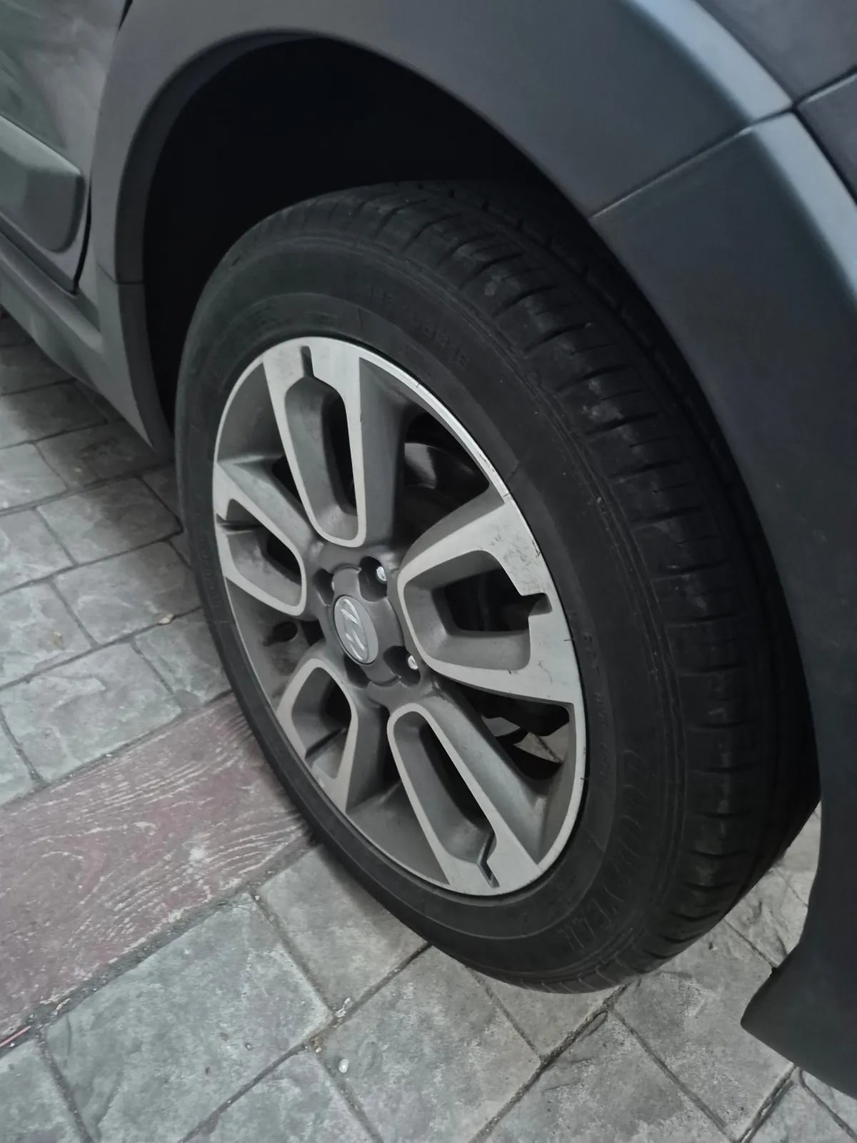 HYUNDAI I-20 1.4 Activel 2ab Abs Mt año 2018