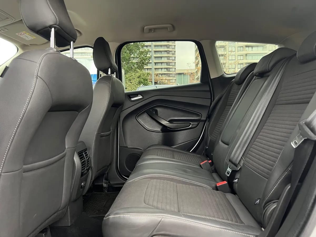 Ford Escape 2.5 Aut año 2019