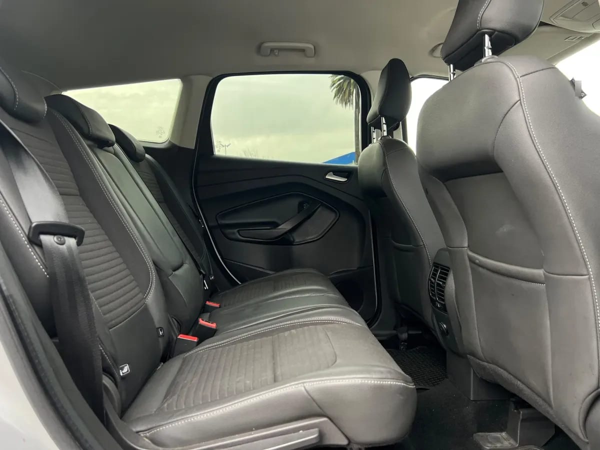 Ford Escape 2.5 Aut año 2019