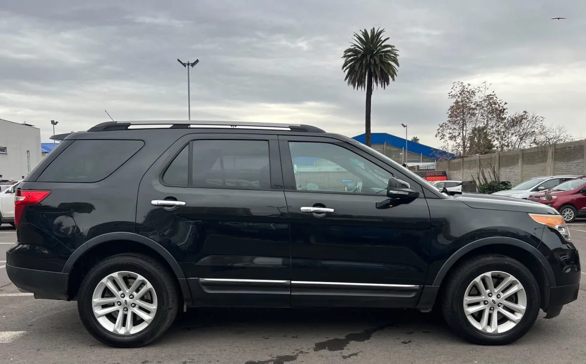 Ford Explorer 3.5 Xlt Auto 4wd año 2014