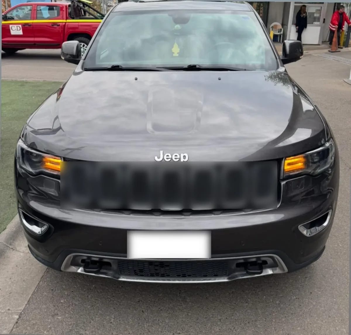 JEEP GRAND CHEROKEE 3.6 Limited Lx At 4x4 año 2021