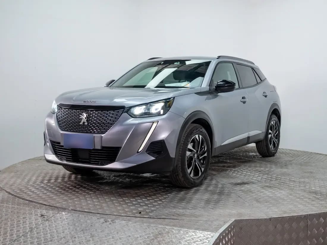 Peugeot 2008 1.2 Active Puretech 130 At año 2023
