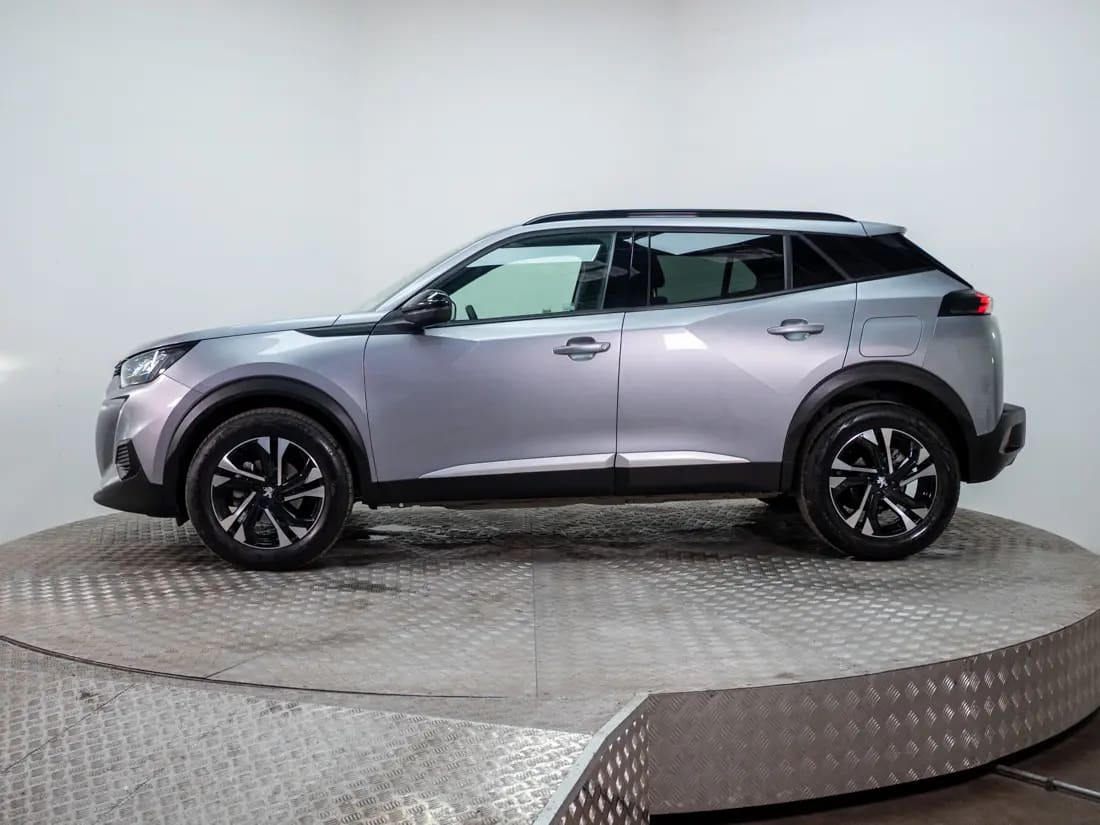 Peugeot 2008 1.2 Active Puretech 130 At año 2023