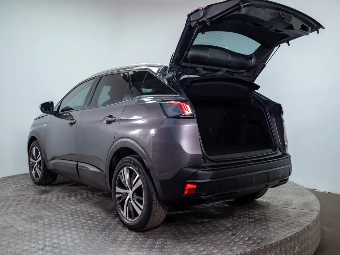 Peugeot 3008 1.2 Active Pack Puretech 130 Mt año 2022