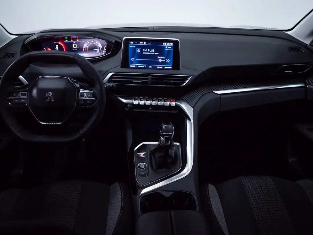Peugeot 3008 1.2 Active Pack Puretech 130 Mt año 2022