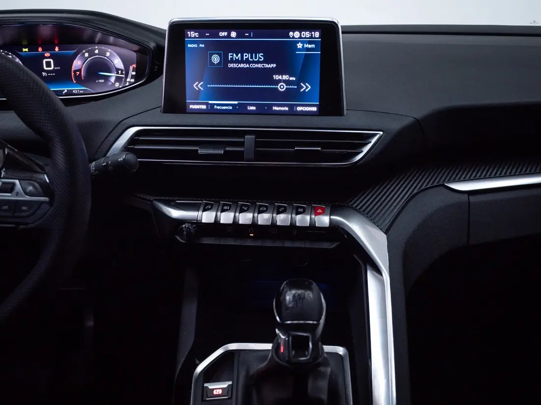 Peugeot 3008 1.2 Active Pack Puretech 130 Mt año 2022
