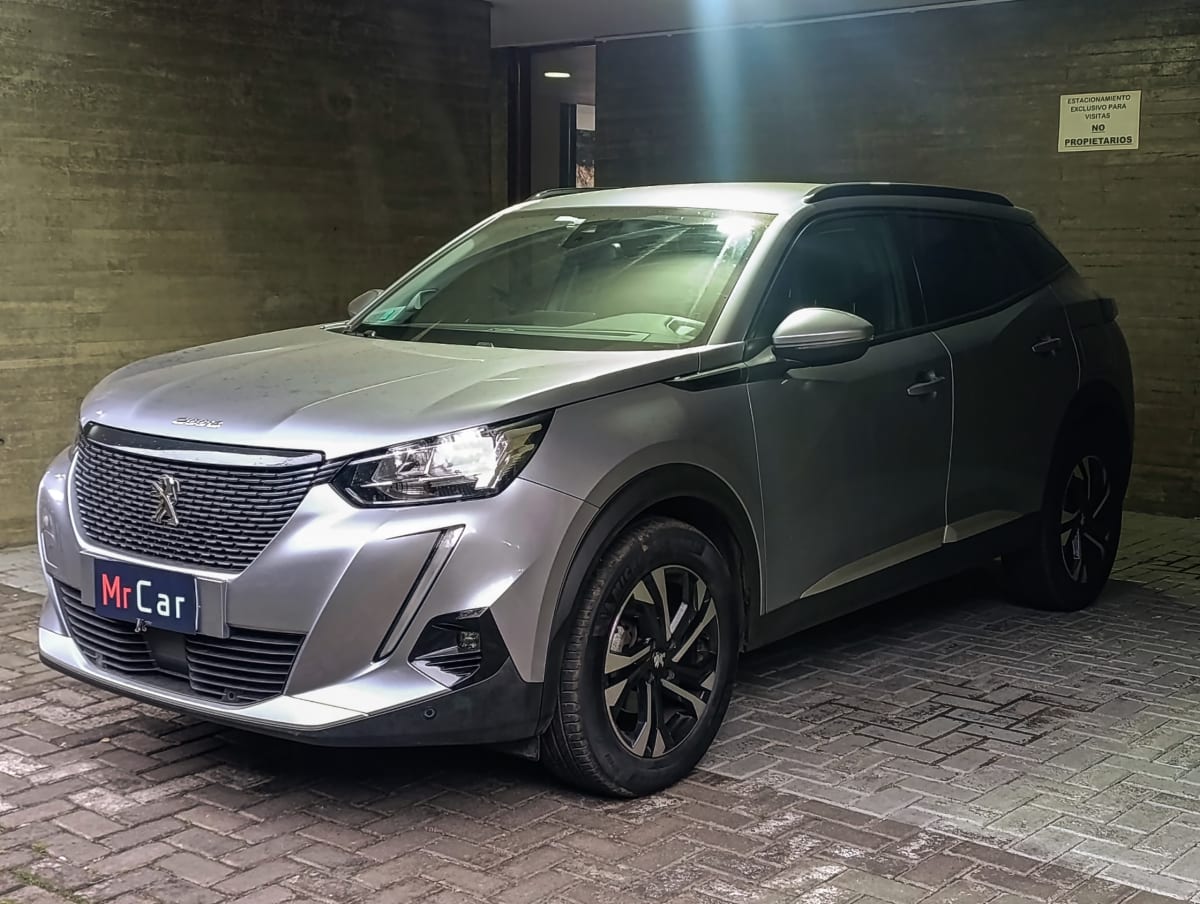 Peugeot 2008 Allure Puretech año 2021