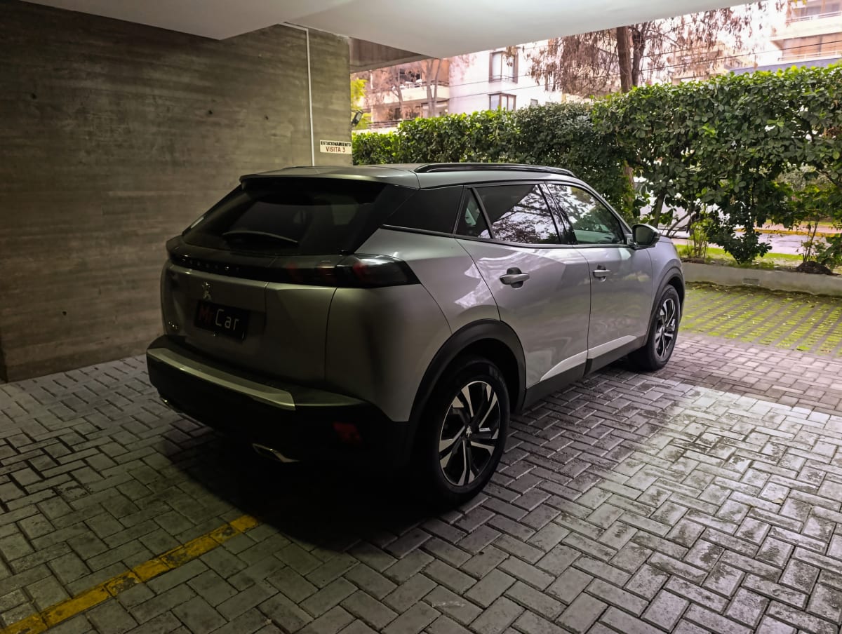 Peugeot 2008 Allure Puretech año 2021