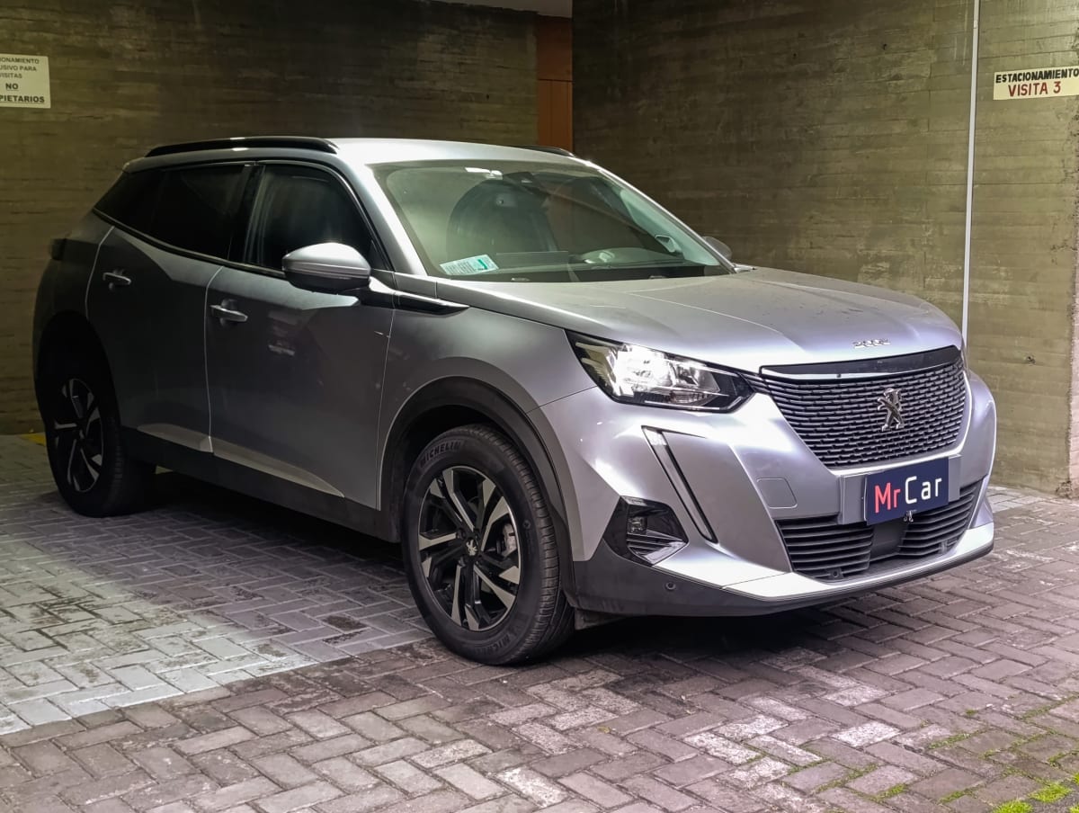 Peugeot 2008 Allure Puretech año 2021