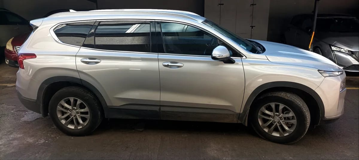 HYUNDAI SANTA FE 2.2 Crdi Plus Fl At Diesel año 2023
