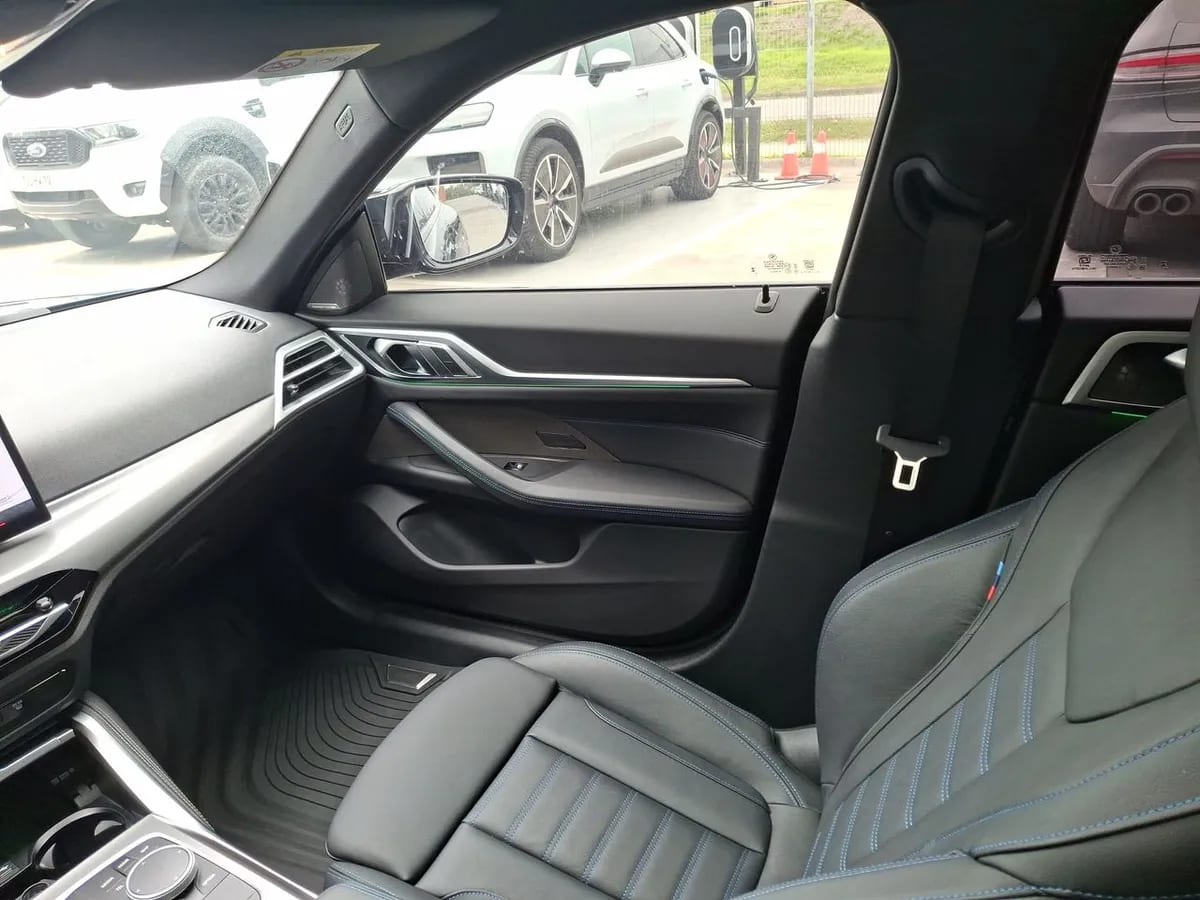 BMW 440 I 3.0 M Gran Coupe Lci Ii X-Drive 4x4 At 5p año 2025