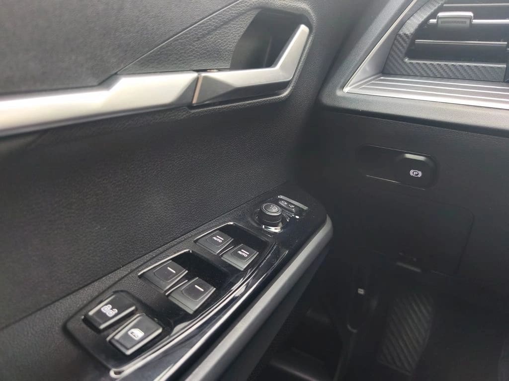 Ssangyong Torres Limited 1.5t At 4x4 año 2024