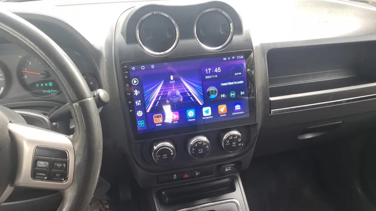 JEEP COMPASS 2.4 Sport At 4x4 año 2013